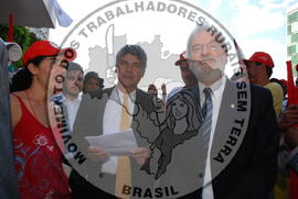 [Título n/d] : lote nº 002, pasta nº 000073, doc. nº 000007 [imagem] / Fotógrafo(a) : [autoria n/d].