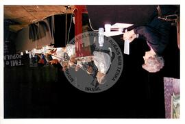 Tribunal da Divida Externa (Rio de Janeiro-RJ, 26 abr. 1999) [fotografia] / Fotógrafo(a) : Douglas Mansur. -- Ref.: BR-SPMST_MST-SN-CIN_AMP_000136-001059-ACS.