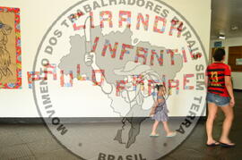 [Título n/d] : lote nº 002, pasta nº 000083, doc. nº 000003 [imagem] / Fotógrafo(a) : [autoria n/d].