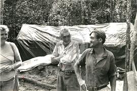 Projeto do Assentamento "Sucuriú" (Paranaíba-MS, mai. 1985) [fotografia] / Fotógrafo(a) : Cácia Cortez. -- Ref.: BR-SPMST_MST-SN-CIN_AMP_000162-001167-ASS.