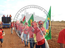 [Título n/d] : lote nº 002, pasta nº 000102, doc. nº 000001 [imagem] / Fotógrafo(a) : [autoria n/d].