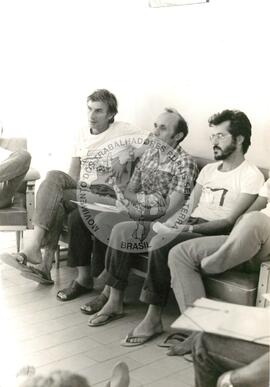 V Assembléia Nacional da CPT (Goiânia-GO, 1985) [fotografia] / Fotógrafo(a) : Arquivo MST. -- Ref.: BR-SPMST_MST-SN-CIN_AMP_000118-000824-ACS.