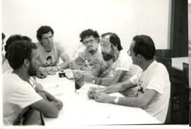 V Assembléia Nacional da CPT (Goiânia-GO, 1985) [fotografia] / Fotógrafo(a) : Arquivo MST. -- Ref.: BR-SPMST_MST-SN-CIN_AMP_000118-000819-ACS.