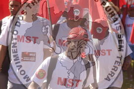 [Título n/d] : lote nº 002, pasta nº 000044, doc. nº 000452 [imagem] / Fotógrafo(a) : [autoria n/d].