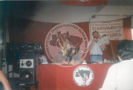 João Pedro Stédile (Brasil, [sem data]) [fotografia] / Fotógrafo(a) : Arquivo MST ; Cácia Cortez ; Débora Lerrer ; Douglas Mansur ; João Zinclar ; Luciney Martins ; Michelle Camafaldo. -- Ref.: BR-SPMST_MST-SN-CIN_AMP_001263-010556-LID.