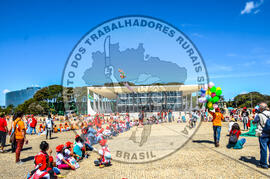 [Título n/d] : lote nº 002, pasta nº 000097, doc. nº 000037 [imagem] / Fotógrafo(a) : [autoria n/d].