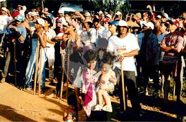 Acampamento "Nova Canudos" do MST (Porto Feliz-SP, fev. 1999) [fotografia] / Fotógrafo(a) : Douglas Mansur. -- Ref.: BR-SPMST_MST-SN-CIN_AMP_000047-000300-ACP.