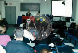 Seminário para Jornalistas e Estudantes (São Paulo-SP, 10 mai. 2001) [fotografia] / Fotógrafo(a) : Cásper Líbero. -- Ref.: BR-SPMST_MST-SN-CIN_AMP_000157-001152-ACS.