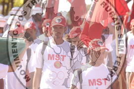 [Título n/d] : lote nº 002, pasta nº 000044, doc. nº 000451 [imagem] / Fotógrafo(a) : [autoria n/d].