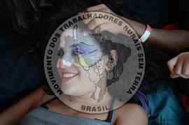 [Título n/d] : lote nº 002, pasta nº 000103, doc. nº 000014 [imagem] / Fotógrafo(a) : [autoria n/d].