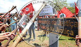 [Título n/d] : lote nº 002, pasta nº 000086, doc. nº 000030 [imagem] / Fotógrafo(a) : [autoria n/d].