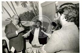 Consulado de El Salvador (São Paulo-SP, 17 out. 1989) [fotografia] / Fotógrafo(a) : [sem autoria]. -- Ref.: BR-SPMST_MST-SN-CIN_AMP_000668-003741-ARV.