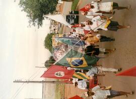 Chegada da Marcha Naciona à Brasília (Brasília-DF, 17 abr. 1997) [fotografia] / Fotógrafo(a) : Douglas Mansur. -- Ref.: BR-SPMST_MST-SN-CIN_AMP_001398-011120-MAC.