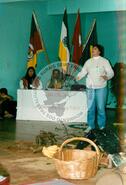 Curso de militantes de comunicação (Veranopólis-RS, 27 mai. 2002) [fotografia] / Fotógrafo(a) : Leticia Barqueta ; Carmen de Castro. -- Ref.: BR-SPMST_MST-SN-CIN_AMP_000837-005585-CUR.