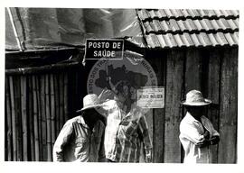 Acampamento do MST [sem identificação] (Pontal de Parapanema-SP, [sem data]) [fotografia] / Fotógrafo(a) : Bernardo Magalhães. -- Ref.: BR-SPMST_MST-SN-CIN_AMP_000054-000495-ACP.