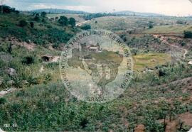 Família assentada assentamento do MST [ sem identificação] (Espírito Santo, fev. 1988) [fotografia] / Fotógrafo(a) : Arquivo MST. -- Ref.: BR-SPMST_MST-SN-CIN_AMP_000325-001578-ASS.