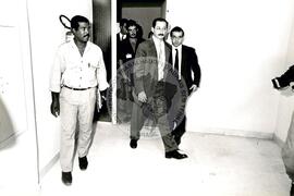 Audiência com o Ministro da Agricultura Antônio Cabrera (Brasília-DF, mai. 1992) [fotografia] / Fotógrafo(a) : Marcio Bissoli ; Carlos Carvalho ; Douglas Mansur. -- Ref.: BR-SPMST_MST-SN-CIN_AMP_000629-003536-ARV.