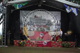 [Título n/d] : lote nº 002, pasta nº 000016, doc. nº 000013 [imagem] / Fotógrafo(a) : [autoria n/d].