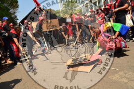 [Título n/d] : lote nº 002, pasta nº 000086, doc. nº 000032 [imagem] / Fotógrafo(a) : [autoria n/d].