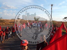 [Título n/d] : lote nº 002, pasta nº 000102, doc. nº 000014 [imagem] / Fotógrafo(a) : [autoria n/d].