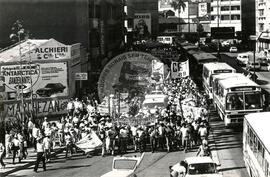 Romaria dos Mártires da Caminhada (São Félix-MT, 11 out. 1986) [fotografia] / Fotógrafo(a) : Douglas Mansur. -- Ref.: BR-SPMST_MST-SN-CIN_AMP_001957-014986-SPR.