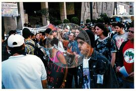 Manifestação contra a ALCA e o Imperialismo (São Paulo (Estado), jul. 2001) [fotografia] / Fotógrafo(a) : Leticia Barqueta. -- Ref.: BR-SPMST_MST-SN-CIN_AMP_000397-002221-AMT.