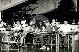 Manifestações diversas (Brasília-DF, [sem data]) [fotografia] / Fotógrafo(a) : Franisca Montejo ; Douglas Mansur ; [sem autoria]. -- Ref.: BR-SPMST_MST-SN-CIN_AMP_000590-003396-AMT.