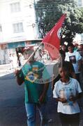 Grito dos Excluídos (Fortaleza-CE, 07 set. 1998) [fotografia] / Fotógrafo(a) : Estácio Júnior. -- Ref.: BR-SPMST_MST-SN-CIN_AMP_000514-002931-AMT.