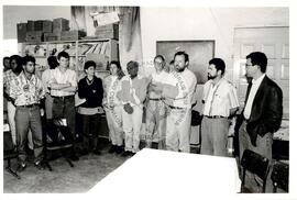 Visita do presidente do INCRA no assentamento "Sumaré" do MST (São Paulo (Estado), 23 out. 1995) [fotografia] / Fotógrafo(a) : Douglas Mansur. -- Ref.: BR-SPMST_MST-SN-CIN_AMP_000669-003744-ARV.