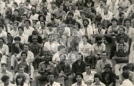 Greve Metalúrgica (Brasil, 1980) [fotografia] / Fotógrafo(a) : [sem autoria]. -- Ref.: BR-SPMST_MST-SN-CIN_AMP_000720-004713-CSS.