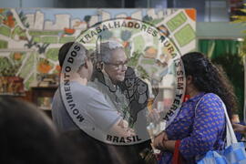 [Título n/d] : lote nº 002, pasta nº 001356, doc. nº 000213 [imagem] / Fotógrafo(a) : [autoria n/d].