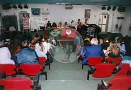 Intercâmbio de professores na Prefeitura de Salermo (Salerno (itália), mar. 2000) [fotografia] / Fotógrafo(a) : Arquivo MST. -- Ref.: BR-SPMST_MST-SN-CIN_AMP_001124-009286-RIT.