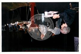 Tribunal da Divida Externa (Rio de Janeiro-RJ, 26 abr. 1999) [fotografia] / Fotógrafo(a) : Douglas Mansur. -- Ref.: BR-SPMST_MST-SN-CIN_AMP_000136-001053-ACS.