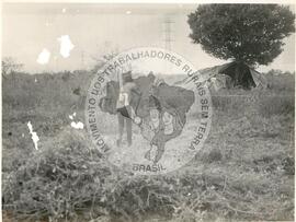 Acampamento do MST [sem identificação] (Promissão-SP, [sem data]) [fotografia] / Fotógrafo(a) : Arquivo MST. -- Ref.: BR-SPMST_MST-SN-CIN_AMP_000055-000508-ACP.