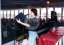Chegada da Marcha Popular à Brasília (Brasília-DF, 07 out. 1999) [fotografia] / Fotógrafo(a) : Douglas Mansur. -- Ref.: BR-SPMST_MST-SN-CIN_AMP_001400-011199-MAC.