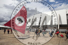 [Título n/d] : lote nº 002, pasta nº 000076, doc. nº 000333 [imagem] / Fotógrafo(a) : [autoria n/d].