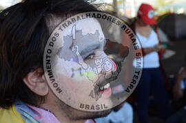 [Título n/d] : lote nº 002, pasta nº 000103, doc. nº 000013 [imagem] / Fotógrafo(a) : [autoria n/d].