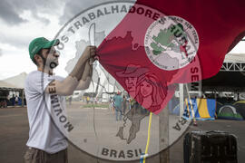 [Título n/d] : lote nº 002, pasta nº 000076, doc. nº 000377 [imagem] / Fotógrafo(a) : [autoria n/d].