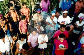 Acampamento "Nova Canudos" do MST (Porto Feliz-SP, fev. 1999) [fotografia] / Fotógrafo(a) : Douglas Mansur. -- Ref.: BR-SPMST_MST-SN-CIN_AMP_000047-000302-ACP.