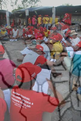 [Título n/d] : lote nº 002, pasta nº 000074, doc. nº 000223 [imagem] / Fotógrafo(a) : [autoria n/d].