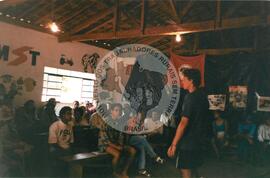 Acampamento do MST [sem identificação] (Promissão-SP, [sem data]) [fotografia] / Fotógrafo(a) : Douglas Mansur. -- Ref.: BR-SPMST_MST-SN-CIN_AMP_000056-000532-ACP.