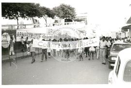 Greve Geral (Minas Gerais, [sem data]) [fotografia] / Fotógrafo(a) : Douglas Mansur. -- Ref.: BR-SPMST_MST-SN-CIN_AMP_000537-003037-AMT.
