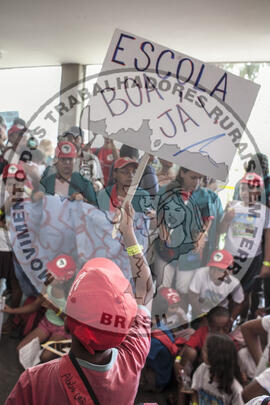 [Título n/d] : lote nº 002, pasta nº 000076, doc. nº 000216 [imagem] / Fotógrafo(a) : [autoria n/d].